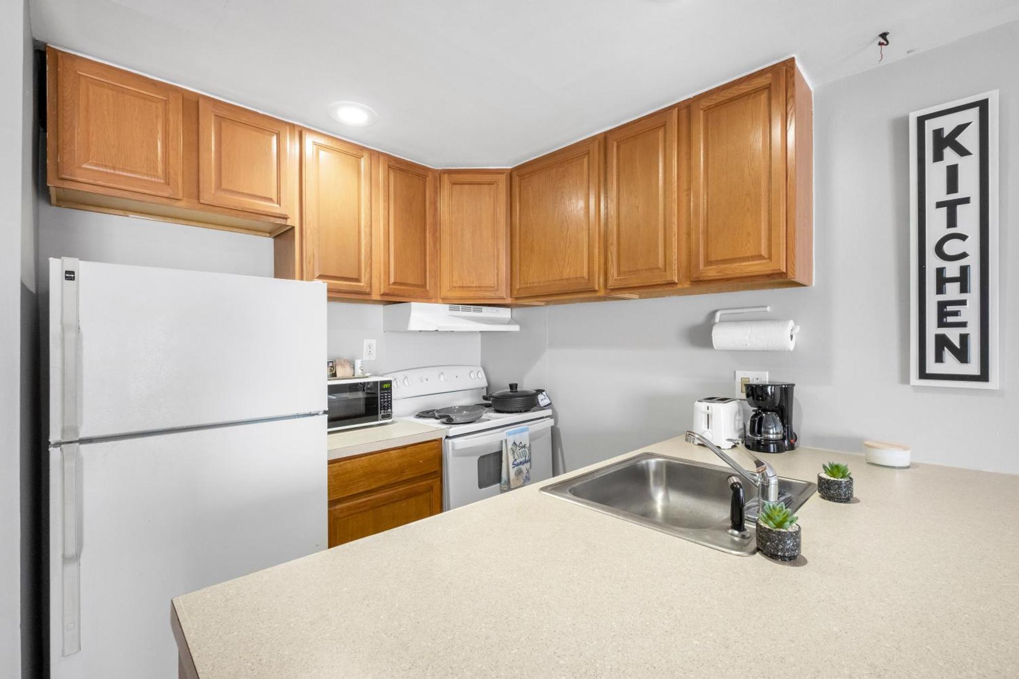 Large Lovely In Prime Area *