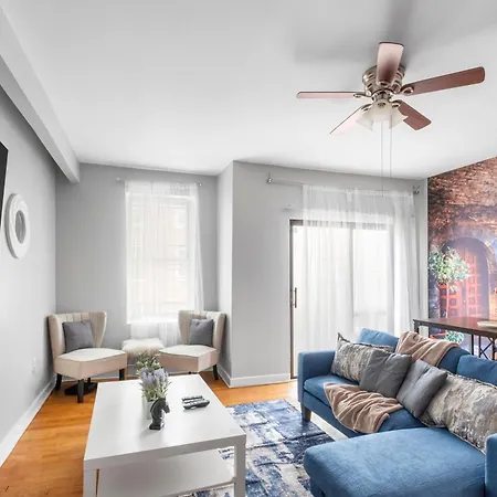 Large Lovely Apt In Prime Area Philadelphia Exterior photo